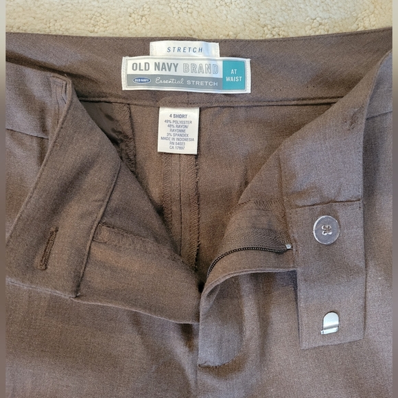 Old Navy Classic trousers - Picture 2 of 5